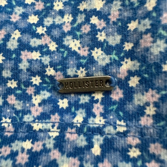 Hollister Blue Floral Mini Skirt - Picture 3 of 3